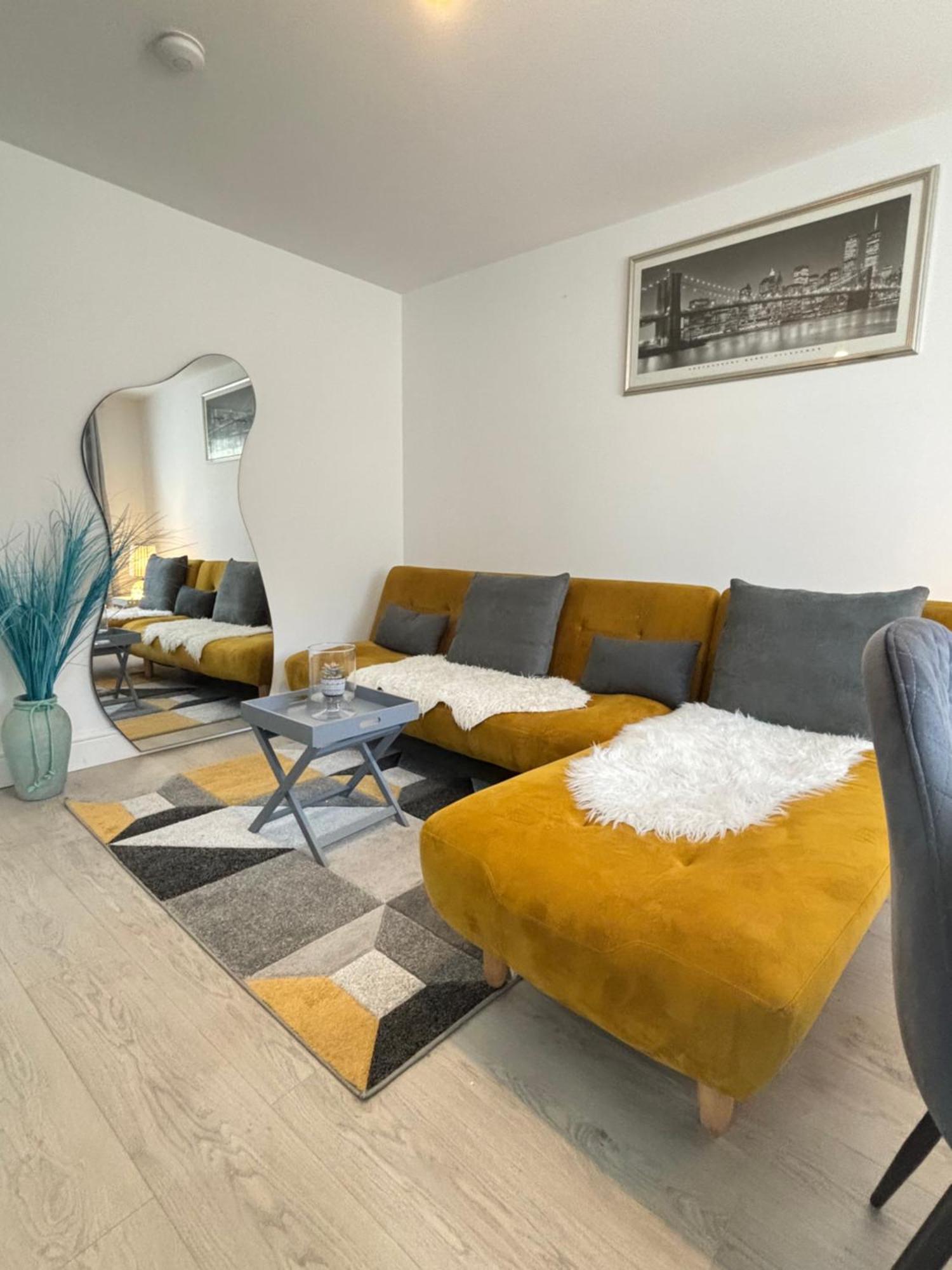 Cosy Modern Flat With Garden * Birmingham